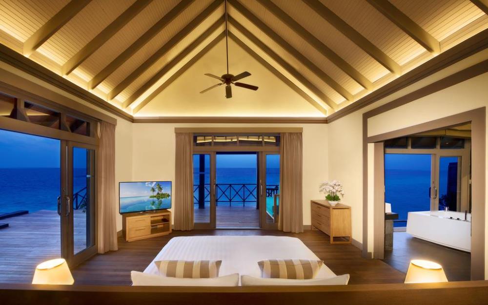 content/hotel/JA Manafaru/Accommodation/Grand Water 2 Bedroom Suite with Private Infinity Pool/Manufaru-Acc-GrandWater2BSuite-02.jpg